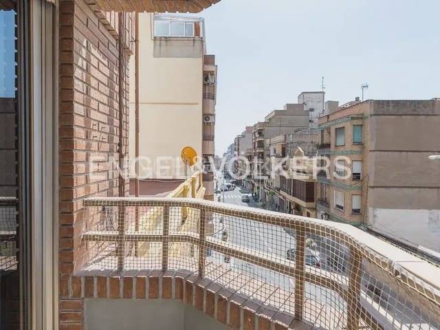4 Zimmer Wohnung zu vermieten in Llíria - 1.100 € (Ref: 9986168)