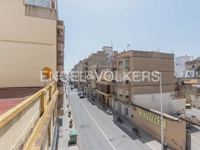 4 Zimmer Wohnung zu vermieten in Llíria - 1.100 € (Ref: 9986168)