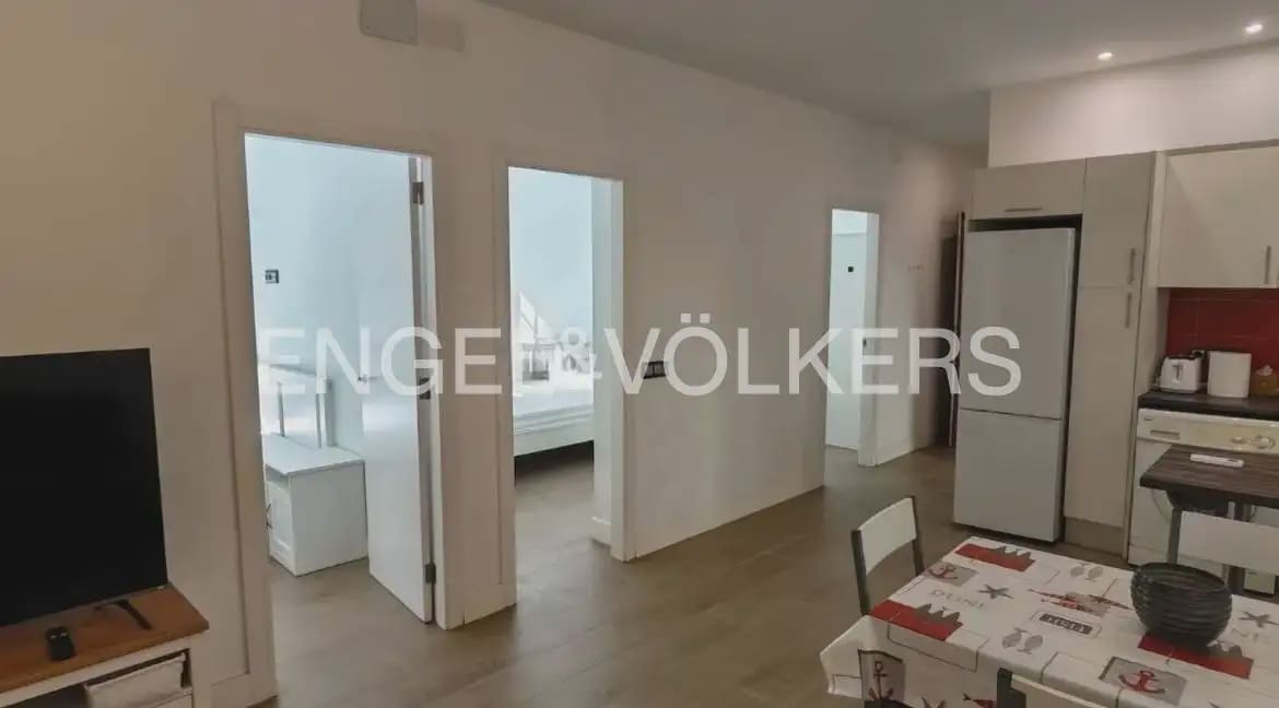 3 soveværelse Lejlighed til leje i Valencia by - € 1.400 (Ref: 9989404)