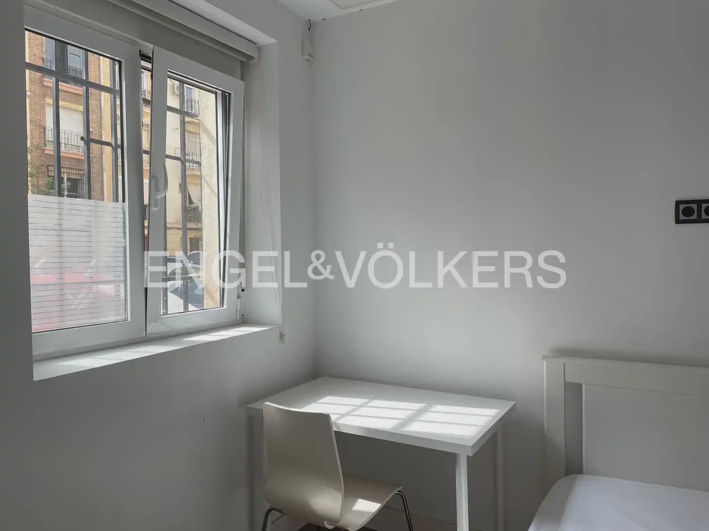 3 soveværelse Lejlighed til leje i Valencia by - € 1.400 (Ref: 9989404)