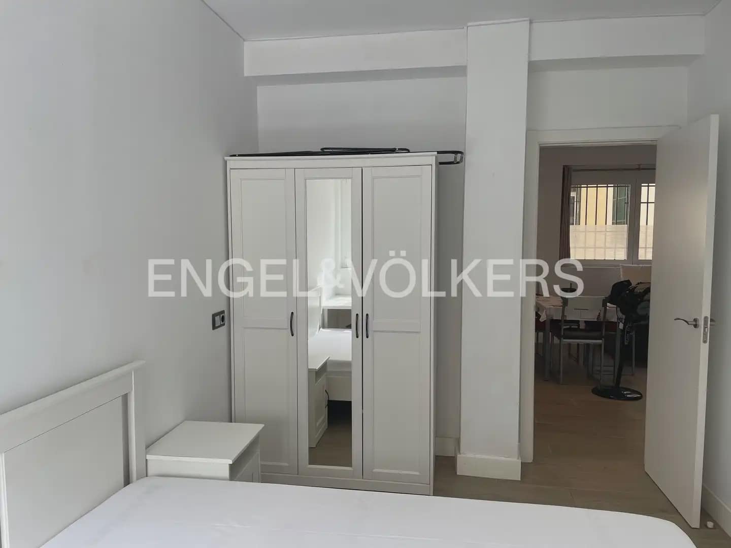 3 soveværelse Lejlighed til leje i Valencia by - € 1.400 (Ref: 9989404)
