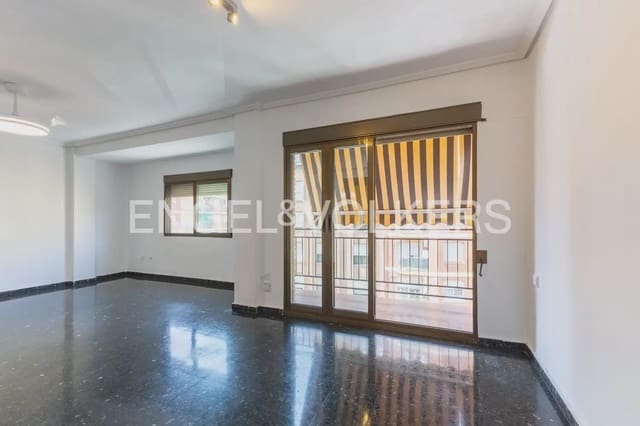 3 soverom Leilighet til leie i Mont-Olivet, Valencia by med garasje - € 1 580 (Ref: 9989767)