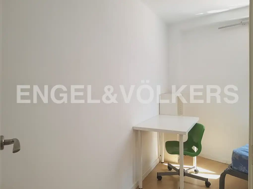 3 camera da letto Appartamento da affittare in Valencia citta - 1.200 € (Rif: 9989768)