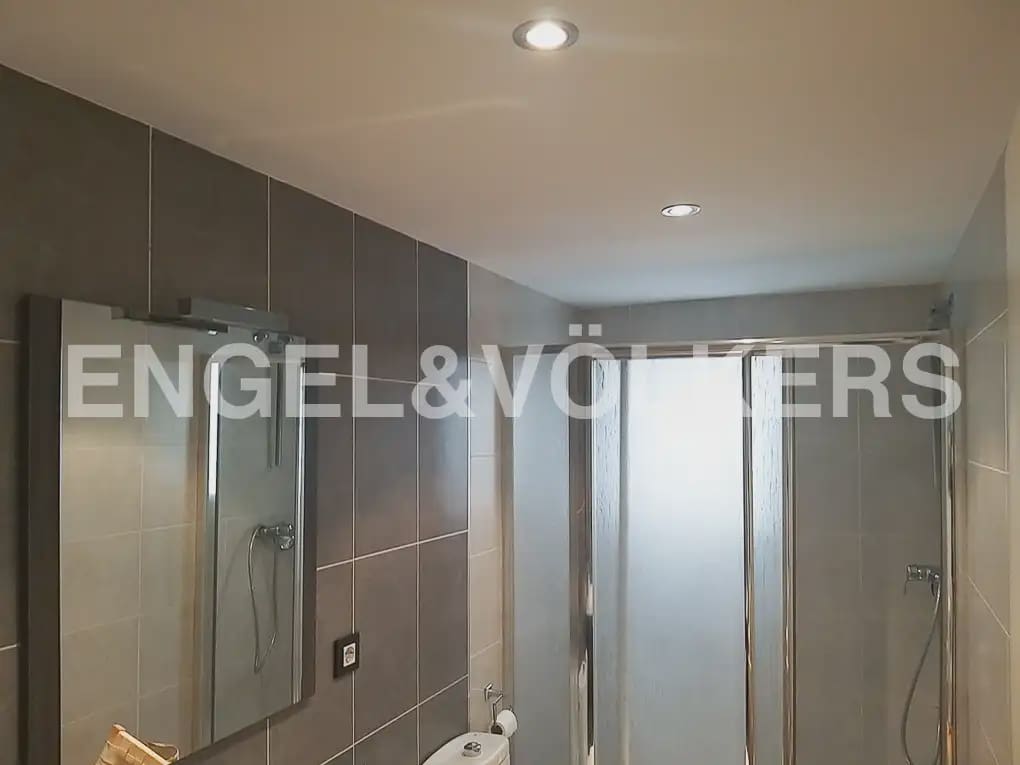 3 camera da letto Appartamento da affittare in Valencia citta - 1.200 € (Rif: 9989768)