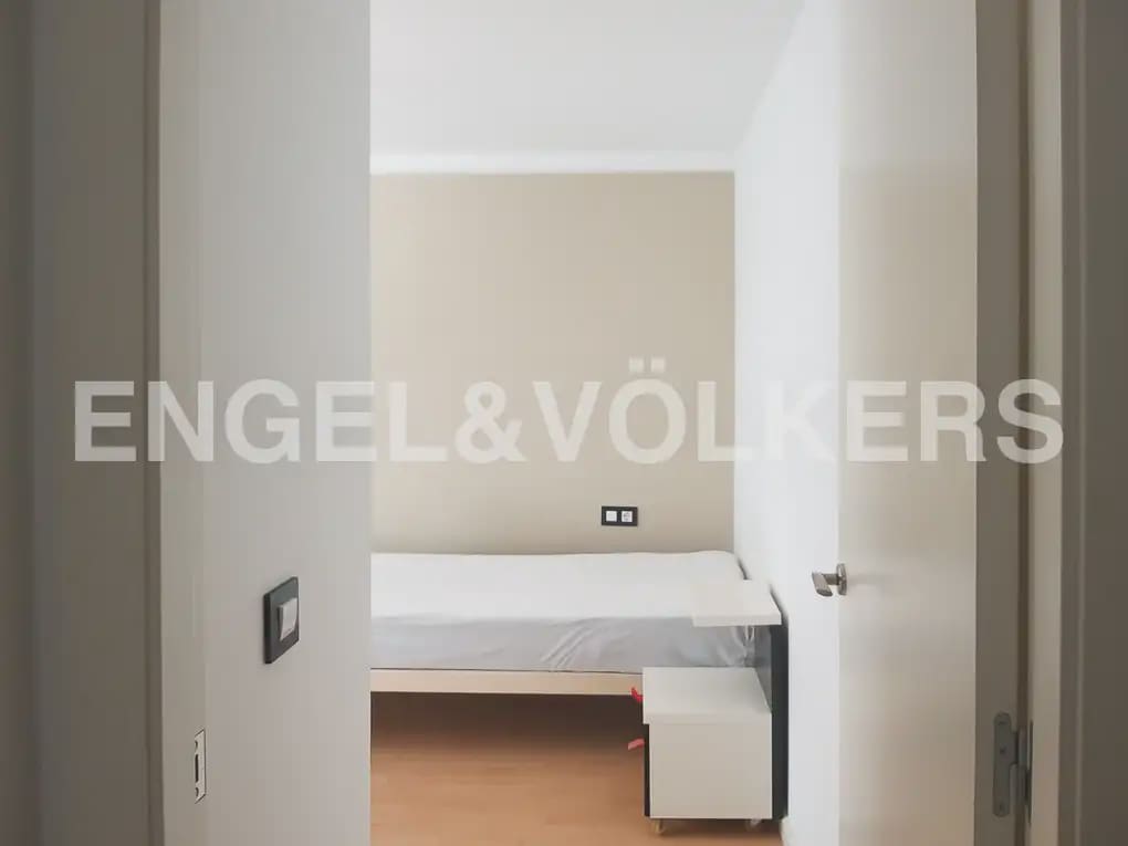 3 camera da letto Appartamento da affittare in Valencia citta - 1.200 € (Rif: 9989768)