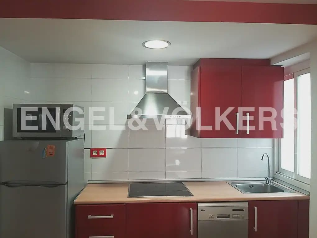 3 camera da letto Appartamento da affittare in Valencia citta - 1.200 € (Rif: 9989768)