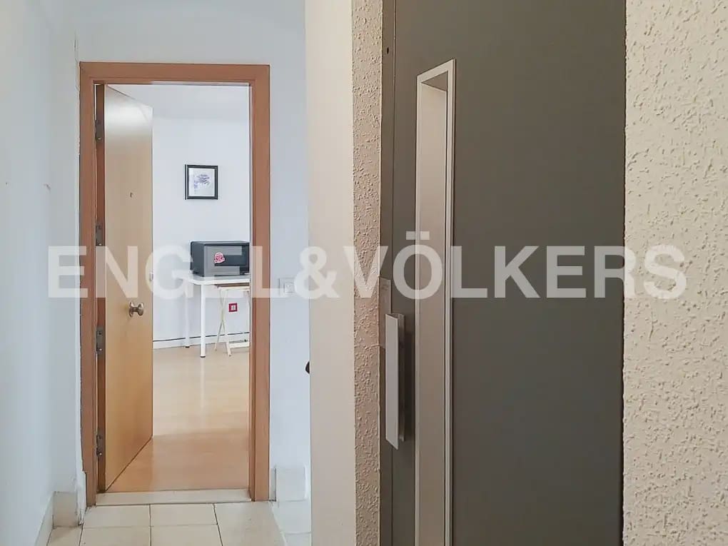 3 camera da letto Appartamento da affittare in Valencia citta - 1.200 € (Rif: 9989768)