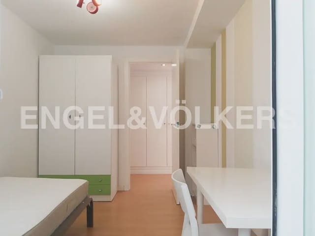 3 camera da letto Appartamento da affittare in L'Illa Perduda, Valencia città - 1.200 € (Rif: 9989768)