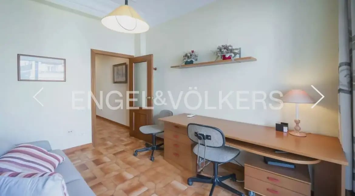 4 camera da letto Appartamento da affittare in Valencia citta - 2.000 € (Rif: 9989769)