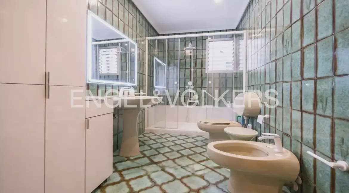 4 camera da letto Appartamento da affittare in Valencia citta - 2.000 € (Rif: 9989769)