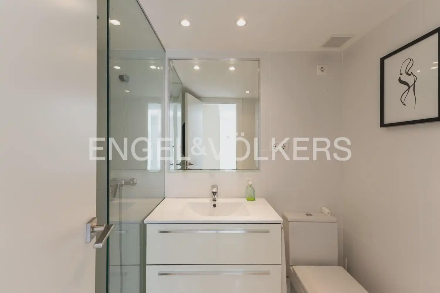4 camera da letto Villetta a Schiera in vendita in Oropesa  con garage - 365.000 € (Rif: 9989770)