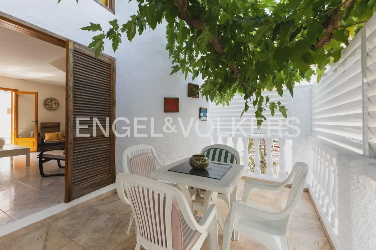 4 camera da letto Villetta a Schiera in vendita in Oropesa  con garage - 365.000 € (Rif: 9989770)