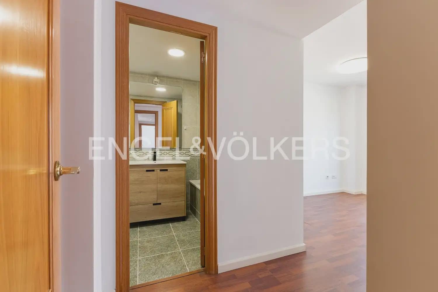 3 soveværelse Lejlighed til salg i Valencia by med swimmingpool garage - € 535.000 (Ref: 9989938)