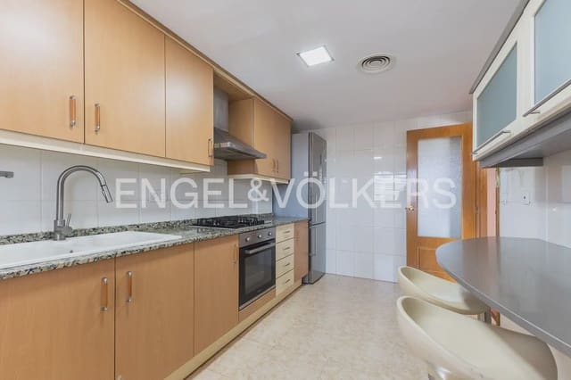 3 soveværelse Lejlighed til salg i Sant Pau, Valencia by med swimmingpool garage - € 535.000 (Ref: 9989938)