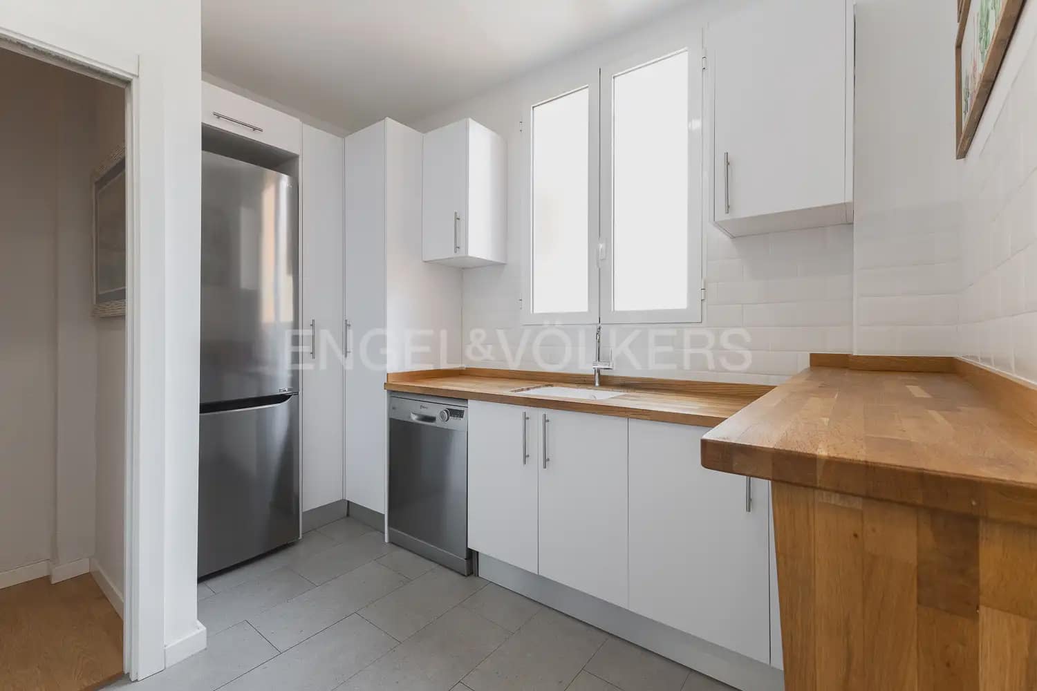 3 camera da letto Appartamento da affittare in Valencia citta - 2.150 € (Rif: 9989999)