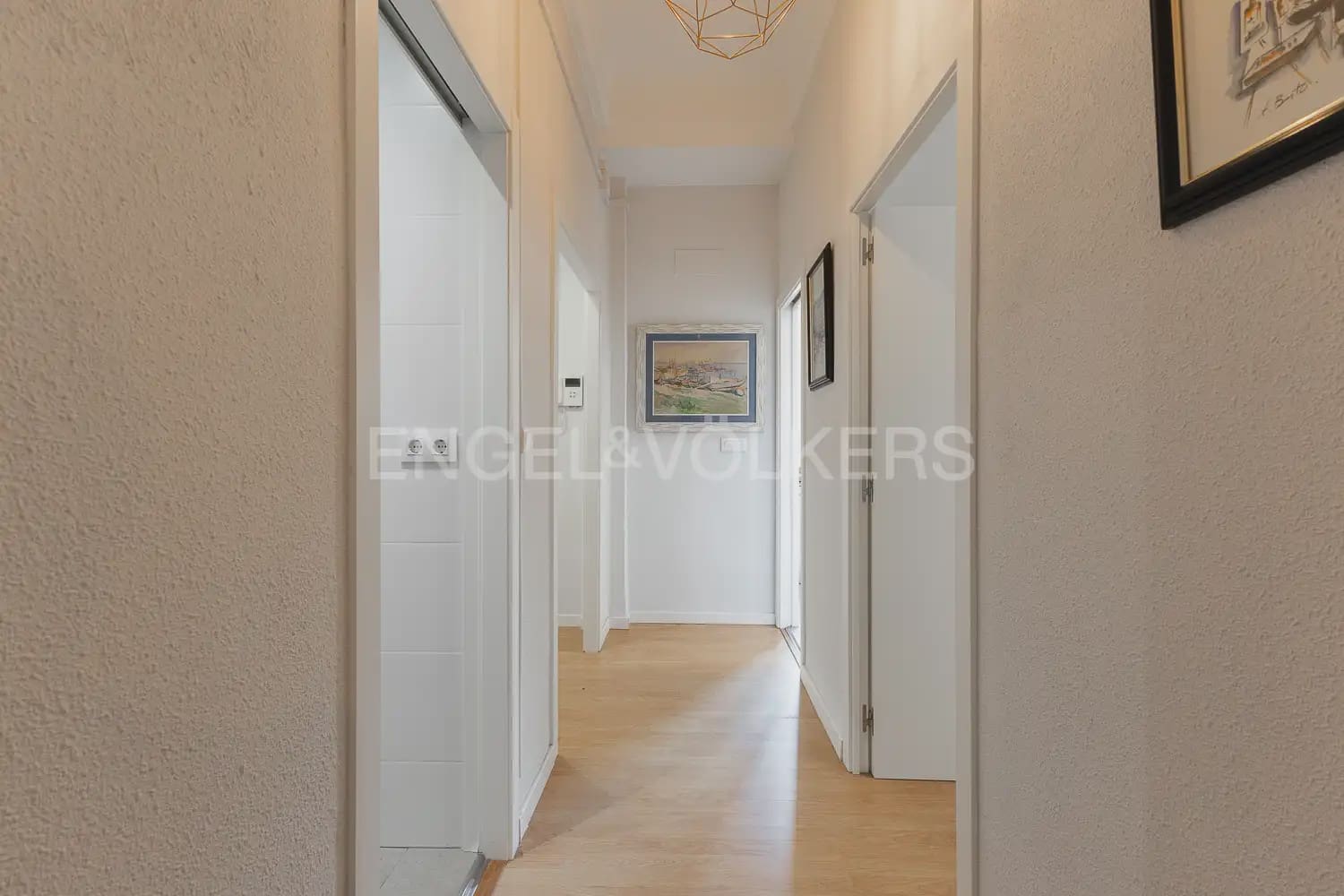 3 camera da letto Appartamento da affittare in Valencia citta - 2.150 € (Rif: 9989999)