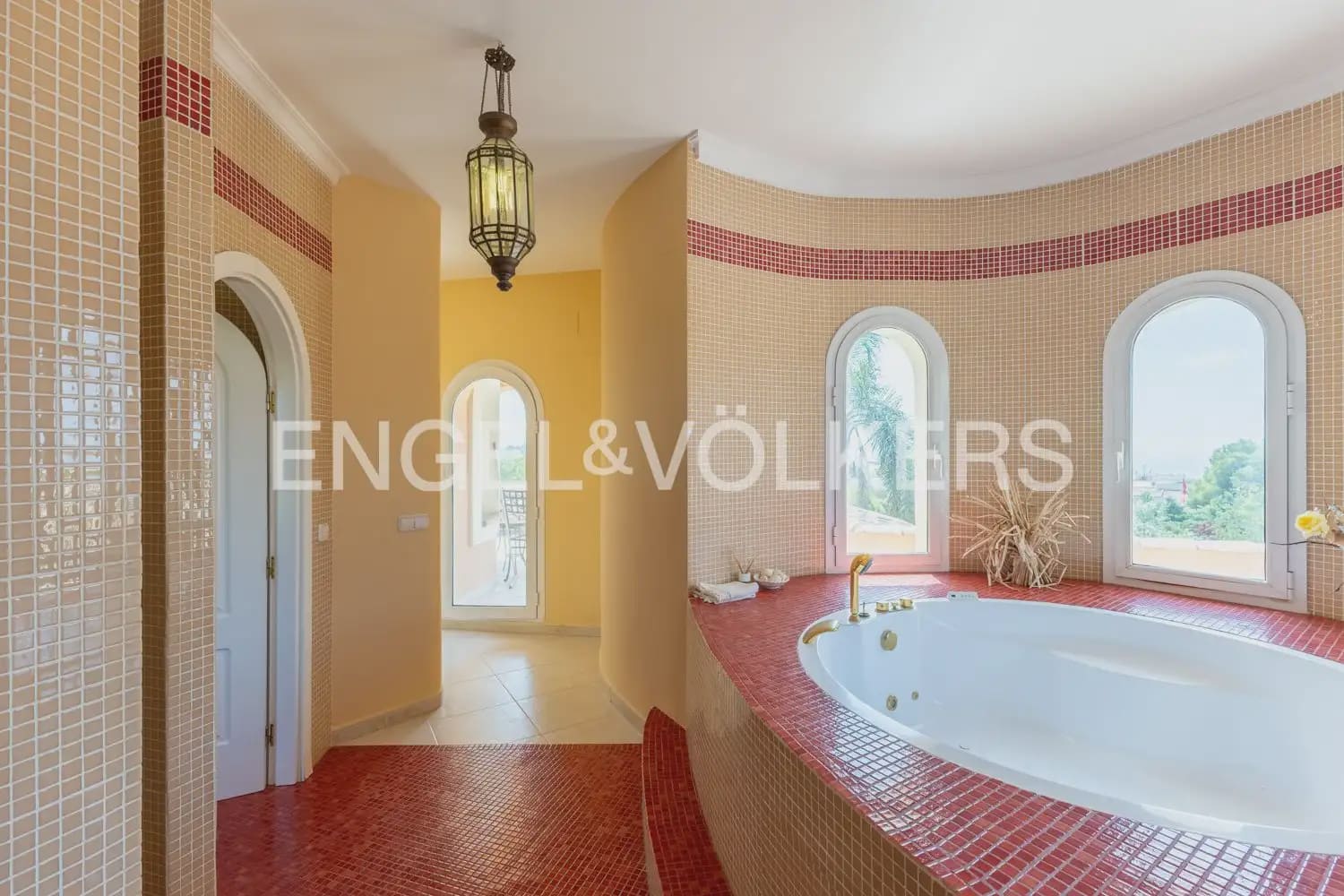 3 soverom Villa til salgs i Javea / Xabia med svømmebasseng garasje - € 810 000 (Ref: 9990000)