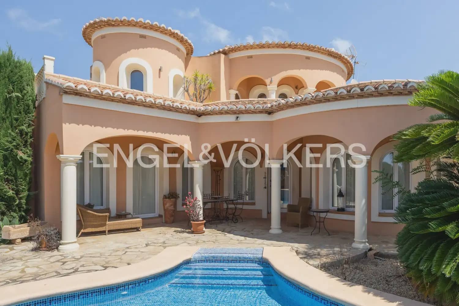 3 soverom Villa til salgs i Javea / Xabia med svømmebasseng garasje - € 810 000 (Ref: 9990000)