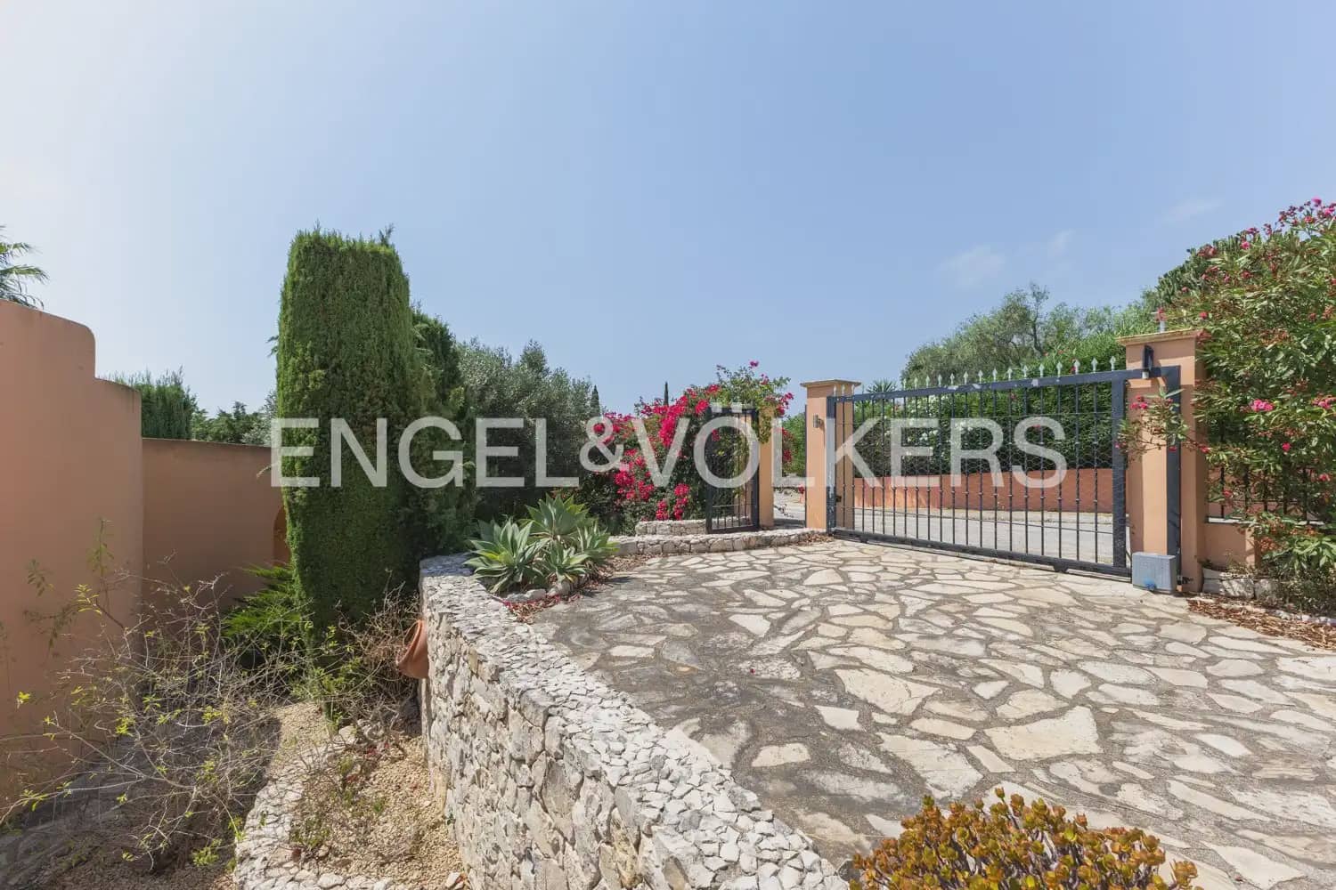 3 soverom Villa til salgs i Javea / Xabia med svømmebasseng garasje - € 810 000 (Ref: 9990000)