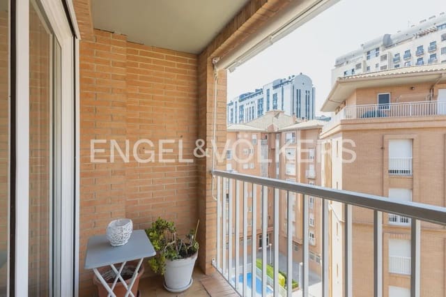 3 soverom Leilighet til salgs i Benicalap, Valencia by med svømmebasseng garasje - € 490 000 (Ref: 9991550)