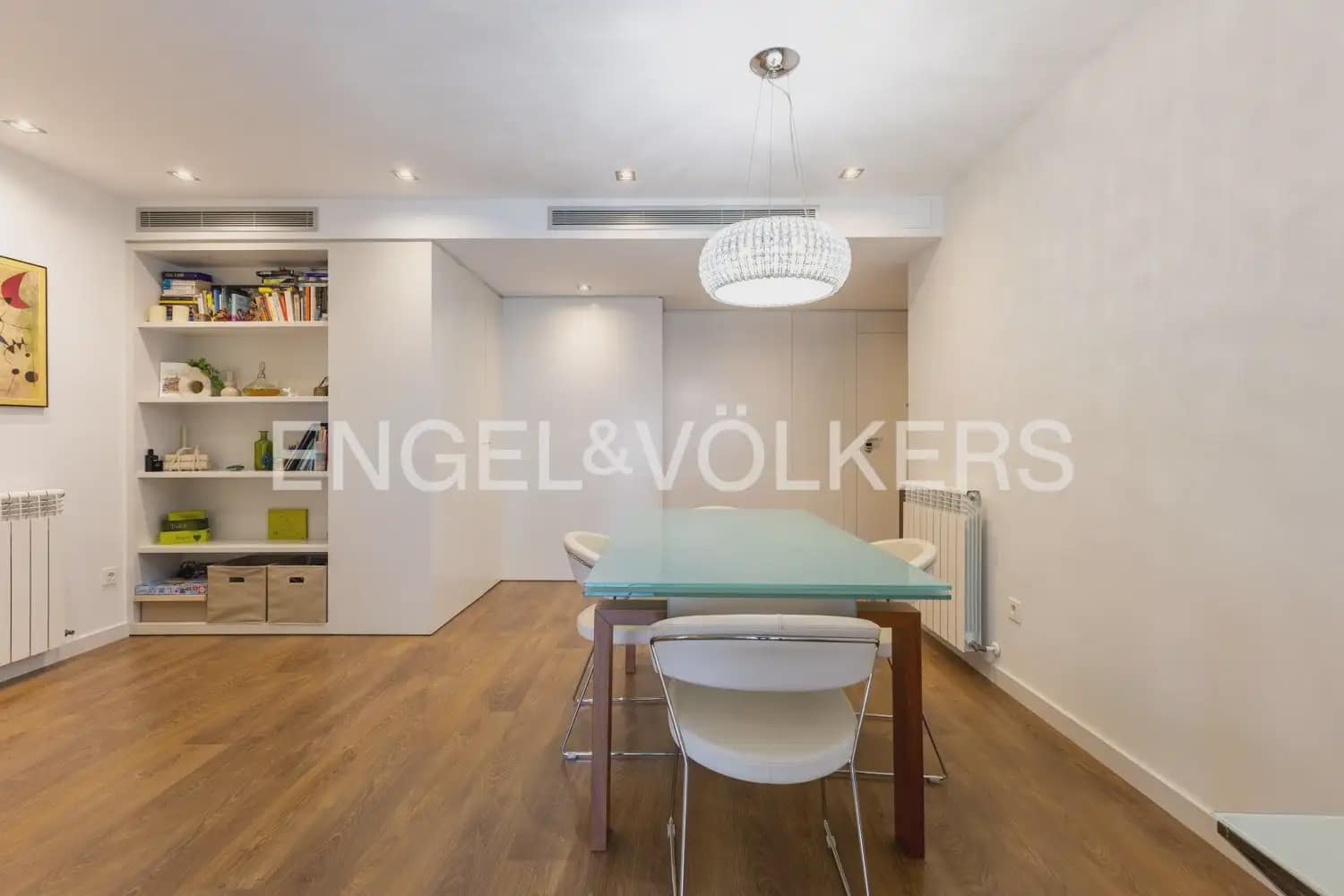 3 soverom Leilighet til salgs i Valencia by med svømmebasseng garasje - € 490 000 (Ref: 9991550)