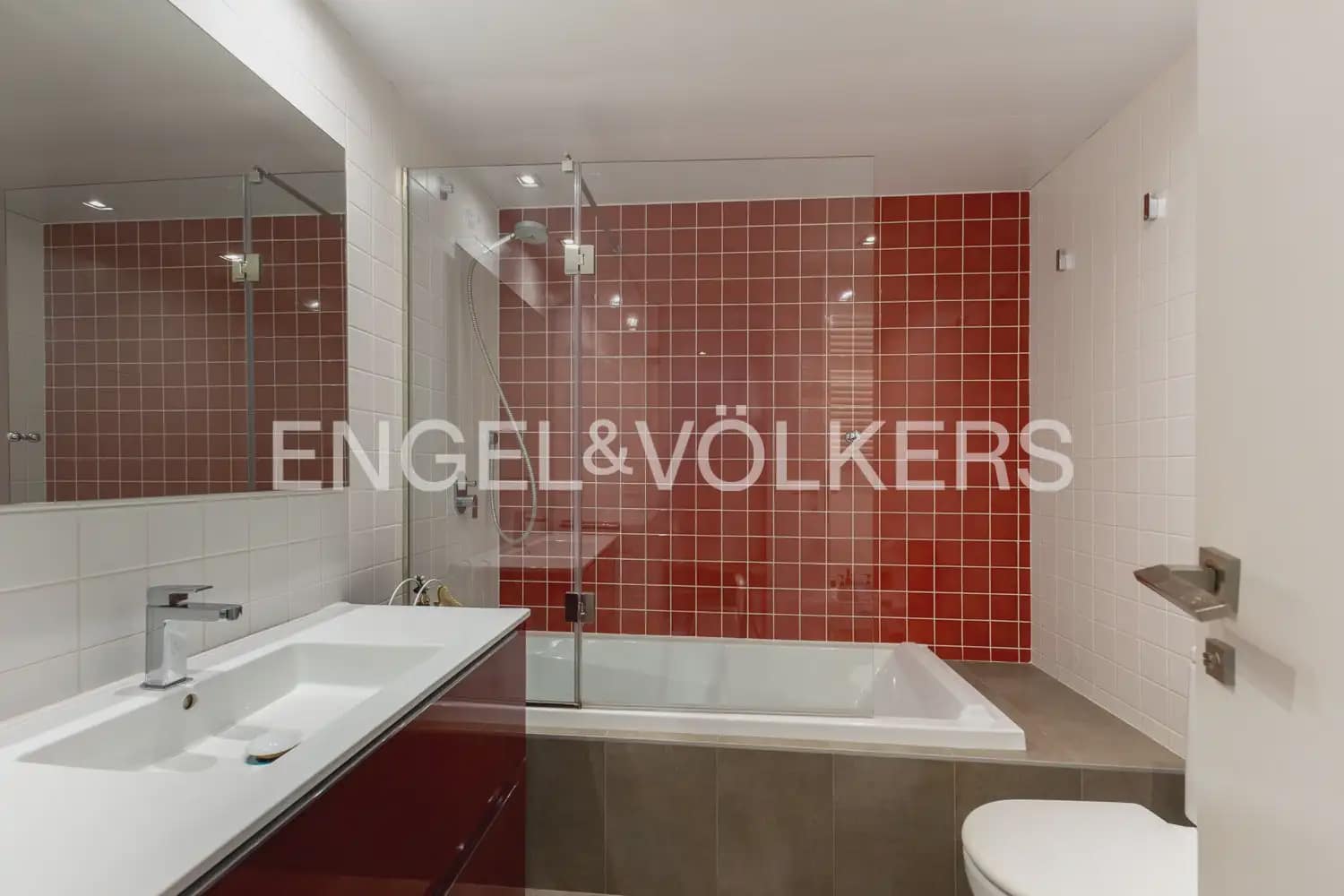 3 soverom Leilighet til salgs i Valencia by med svømmebasseng garasje - € 490 000 (Ref: 9991550)