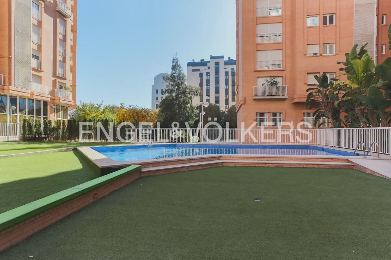 3 soverom Leilighet til salgs i Valencia by med svømmebasseng garasje - € 490 000 (Ref: 9991550)
