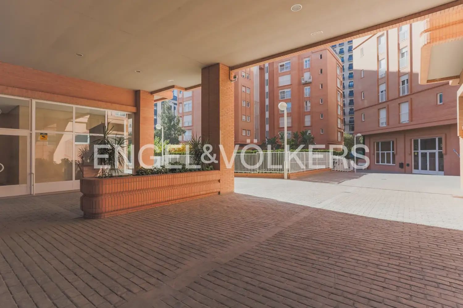 3 soverom Leilighet til salgs i Valencia by med svømmebasseng garasje - € 490 000 (Ref: 9991550)