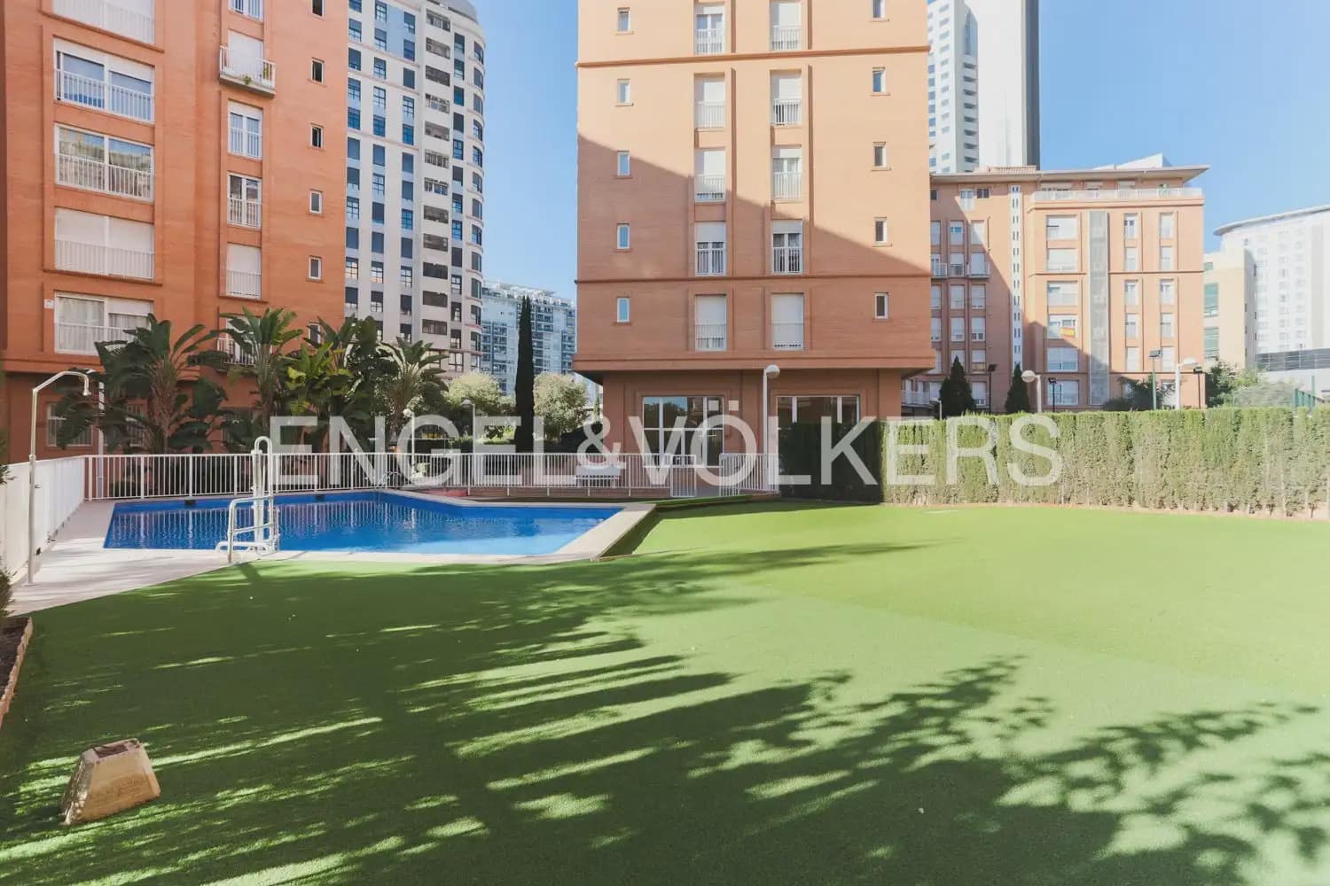 3 soverom Leilighet til salgs i Valencia by med svømmebasseng garasje - € 490 000 (Ref: 9991550)