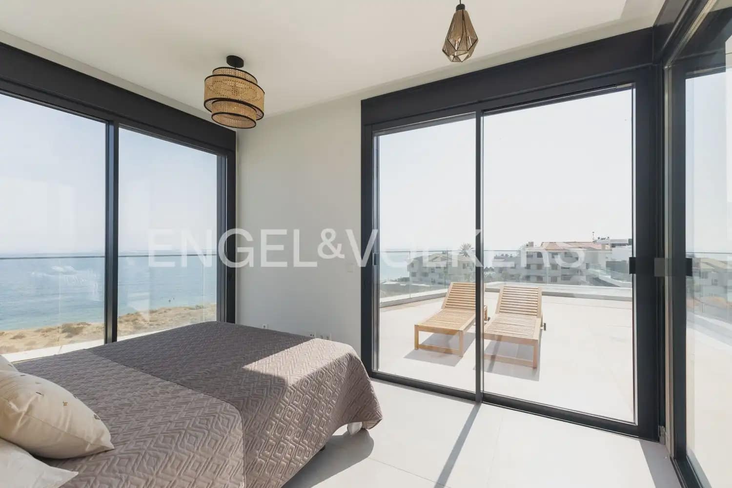 3 soveværelse Penthouse til salg i Denia - € 1.595.000 (Ref: 9991552)