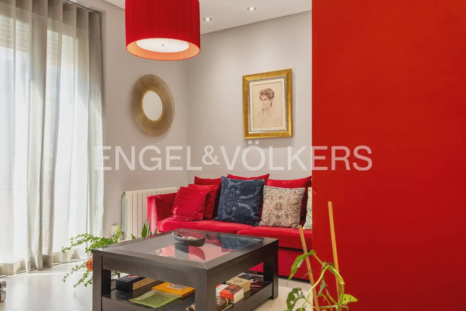 2 bedroom Flat for sale in Valencia city - € 495,000 (Ref: 9992027)