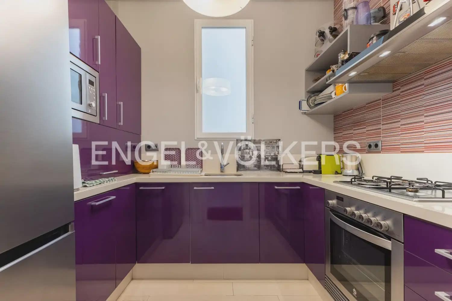 2 bedroom Flat for sale in Valencia city - € 495,000 (Ref: 9992027)