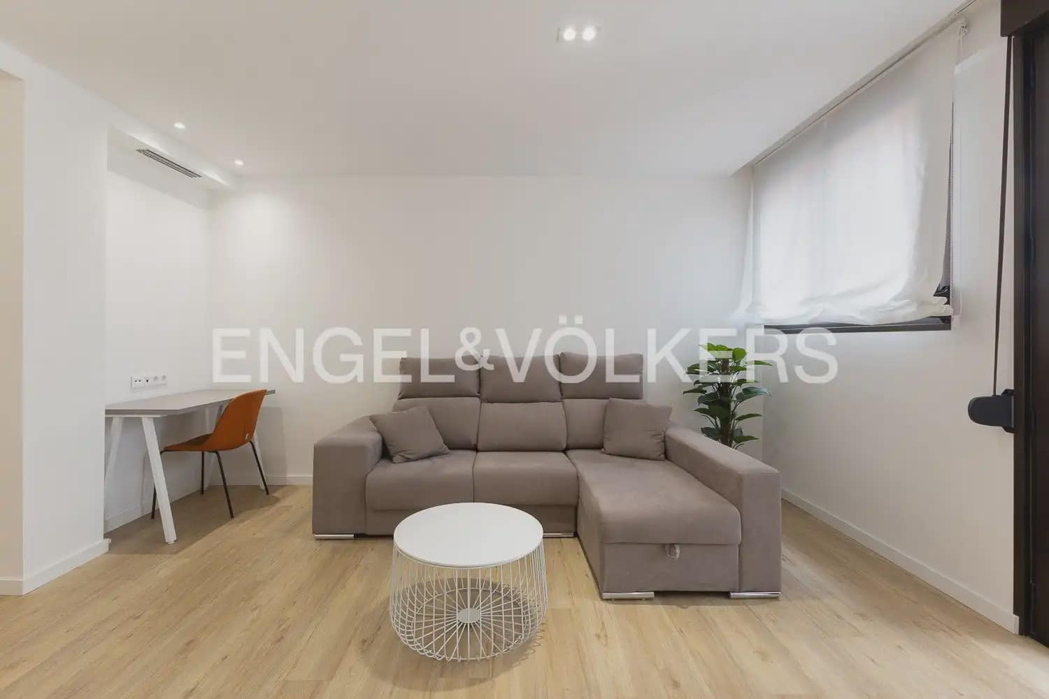 2 camera da letto Appartamento da affittare in Valencia citta - 1.850 € (Rif: 9993659)