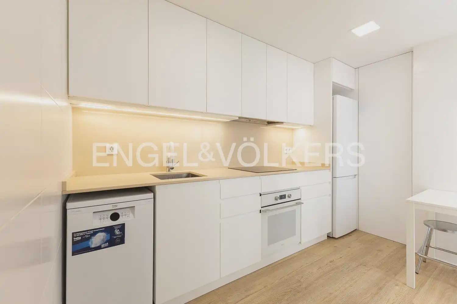 2 camera da letto Appartamento da affittare in Valencia citta - 1.850 € (Rif: 9993659)