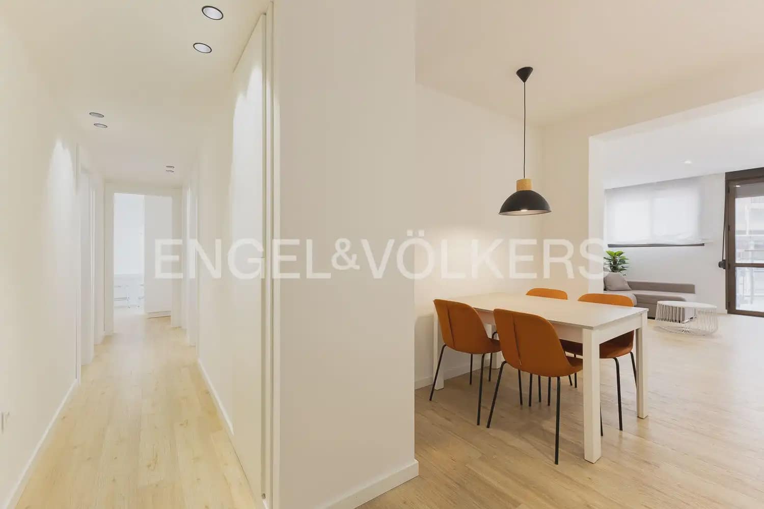 2 camera da letto Appartamento da affittare in Valencia citta - 1.850 € (Rif: 9993659)