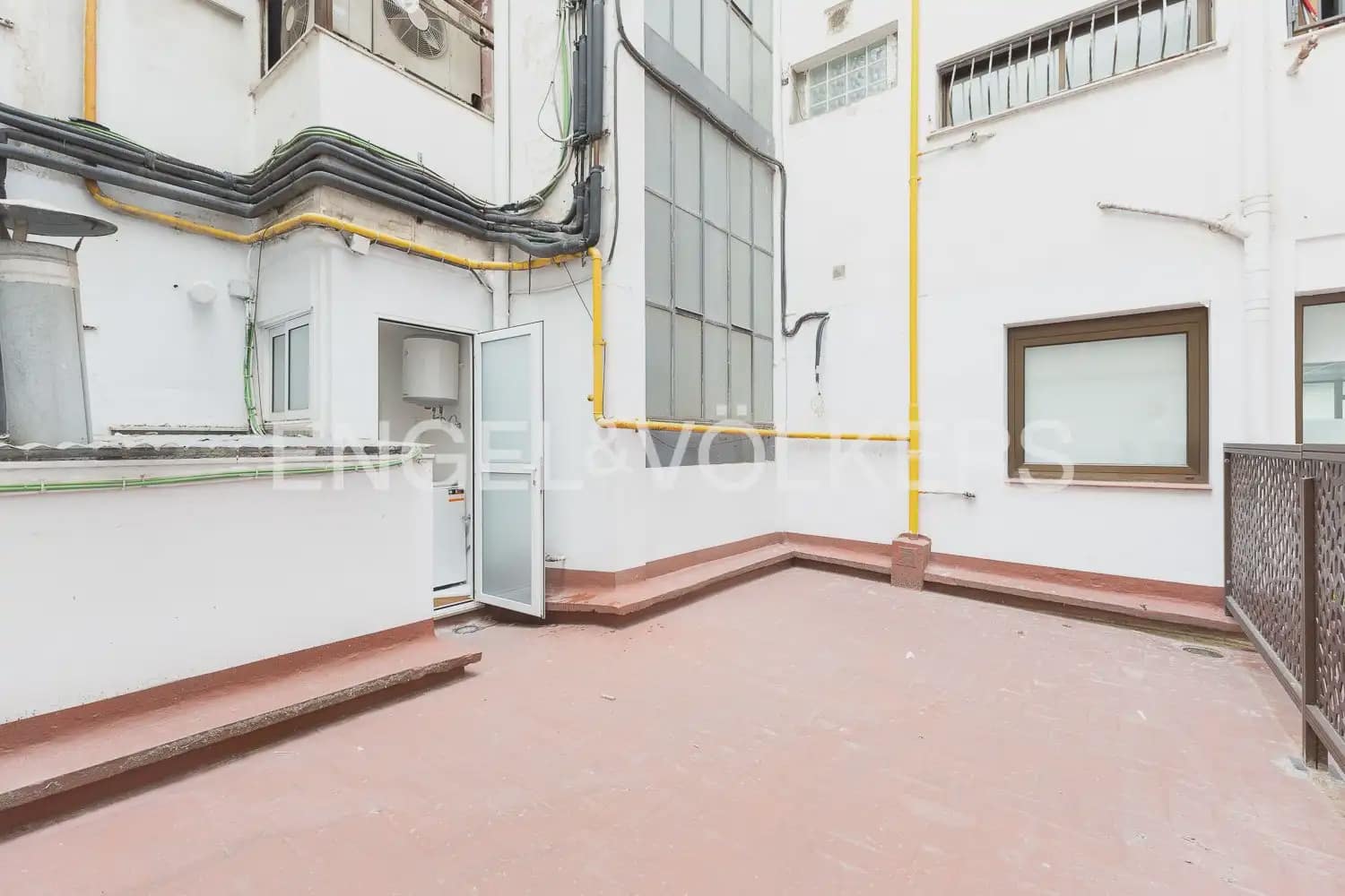 2 camera da letto Appartamento da affittare in Valencia citta - 1.850 € (Rif: 9993659)
