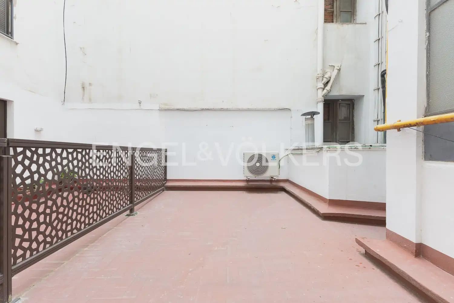 2 camera da letto Appartamento da affittare in Valencia citta - 1.850 € (Rif: 9993659)