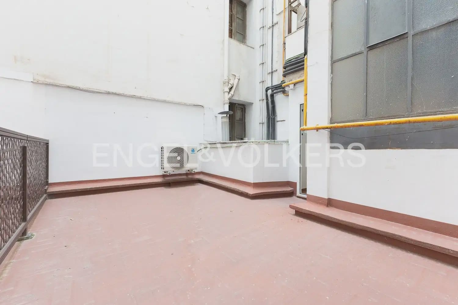 2 camera da letto Appartamento da affittare in Valencia citta - 1.850 € (Rif: 9993659)