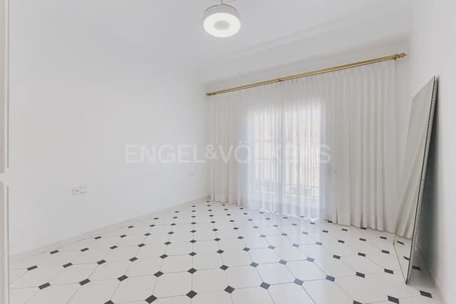 3 quarto Apartamento para arrendar em Russafa, Valência cidade - 2 100 € (Ref: 9995975)