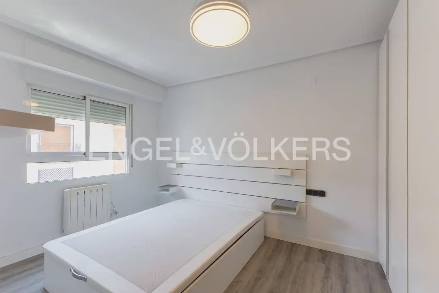 3 slaapkamer Flat te huur in Valencia stad - € 1.600 (Ref: 9995976)