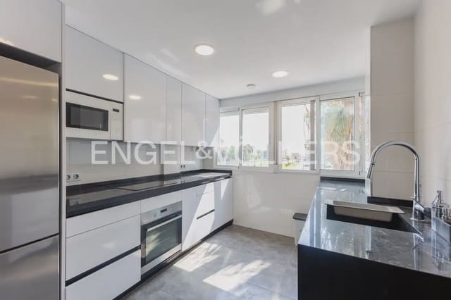 3 slaapkamer Flat te huur in Cabanyal-Canyamelar, Valencia stad - € 1.600 (Ref: 9995976)