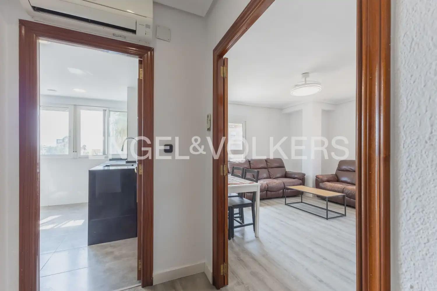3 slaapkamer Flat te huur in Valencia stad - € 1.600 (Ref: 9995976)