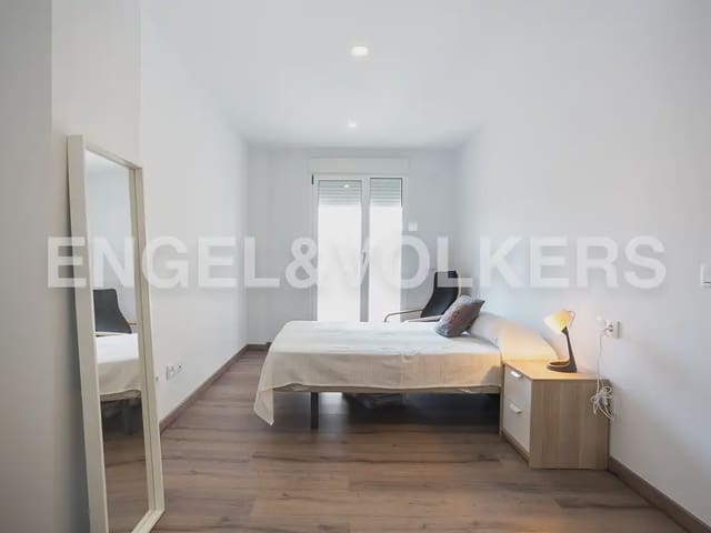 3 quarto Apartamento para arrendar em Benimaclet, Valência cidade com garagem - 2 300 € (Ref: 9995978)