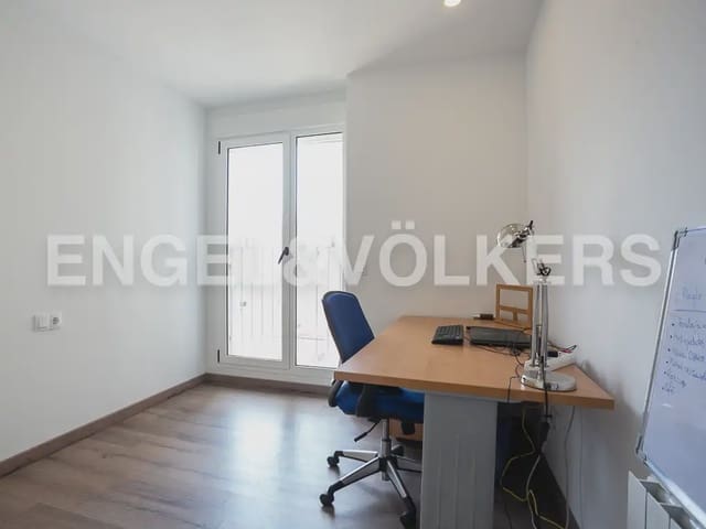 3 quarto Apartamento para arrendar em Benimaclet, Valência cidade com garagem - 2 300 € (Ref: 9995978)