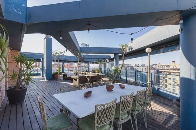 4 quarto Penthouse para arrendar em Penya-Roja, Valência cidade - 5 000 € (Ref: 9995979)