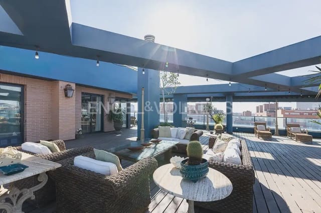 4 quarto Penthouse para arrendar em Penya-Roja, Valência cidade - 5 000 € (Ref: 9995979)