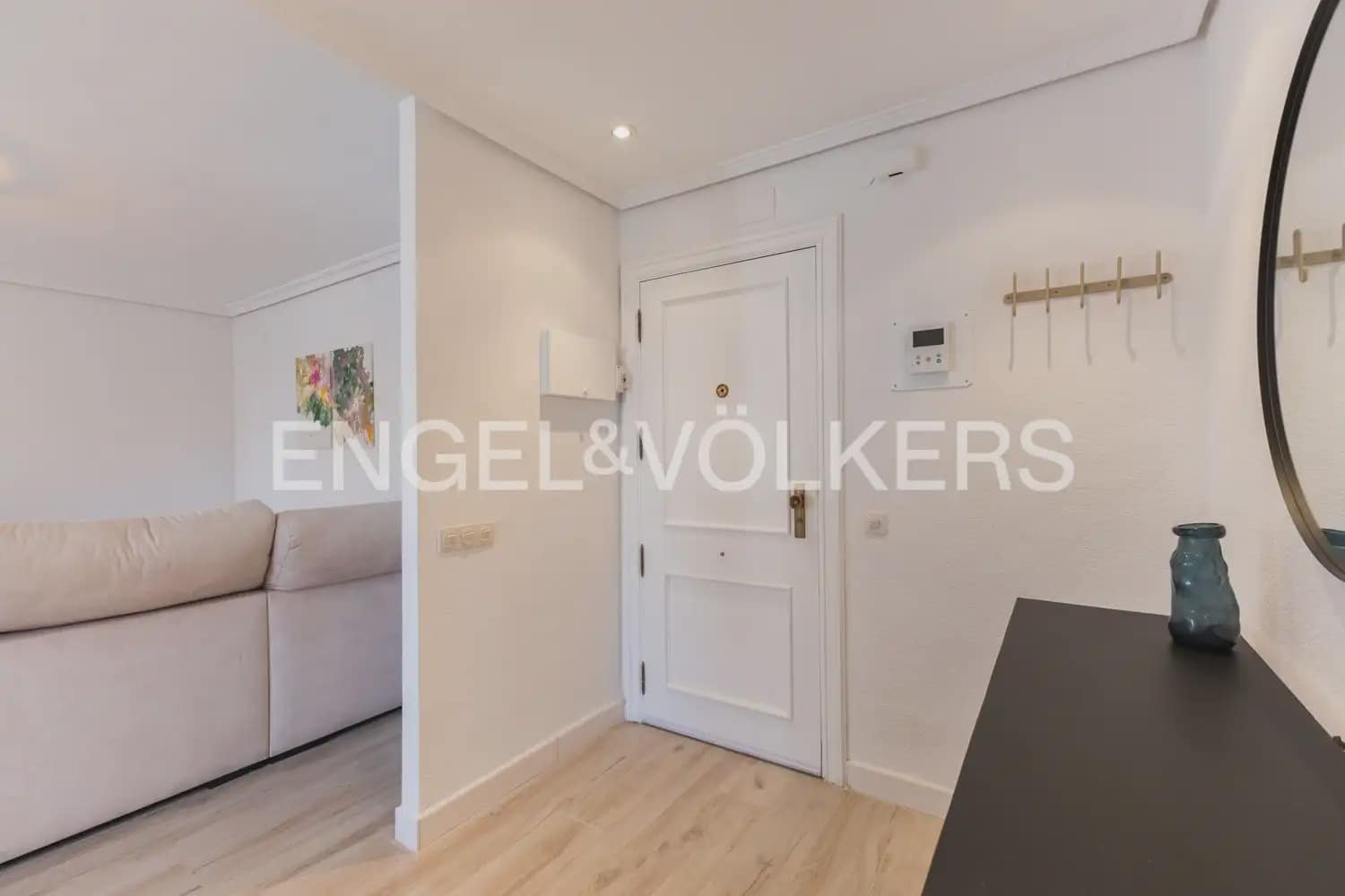 3 camera da letto Appartamento da affittare in Mislata con garage - 1.800 € (Rif: 9996082)