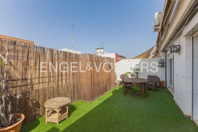 3 camera da letto Appartamento da affittare in Mislata con garage - 1.800 € (Rif: 9996082)