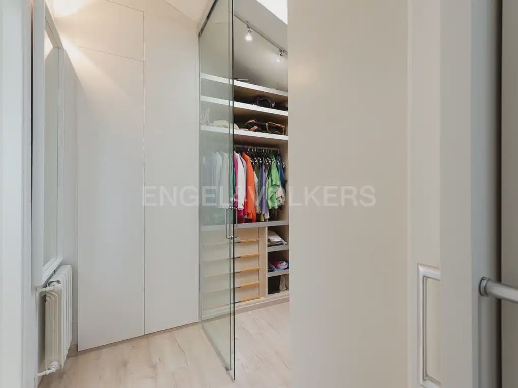 Chalet de 6 habitaciones en Bétera en alquiler con piscina - 8.000 € (Ref: 9996083)