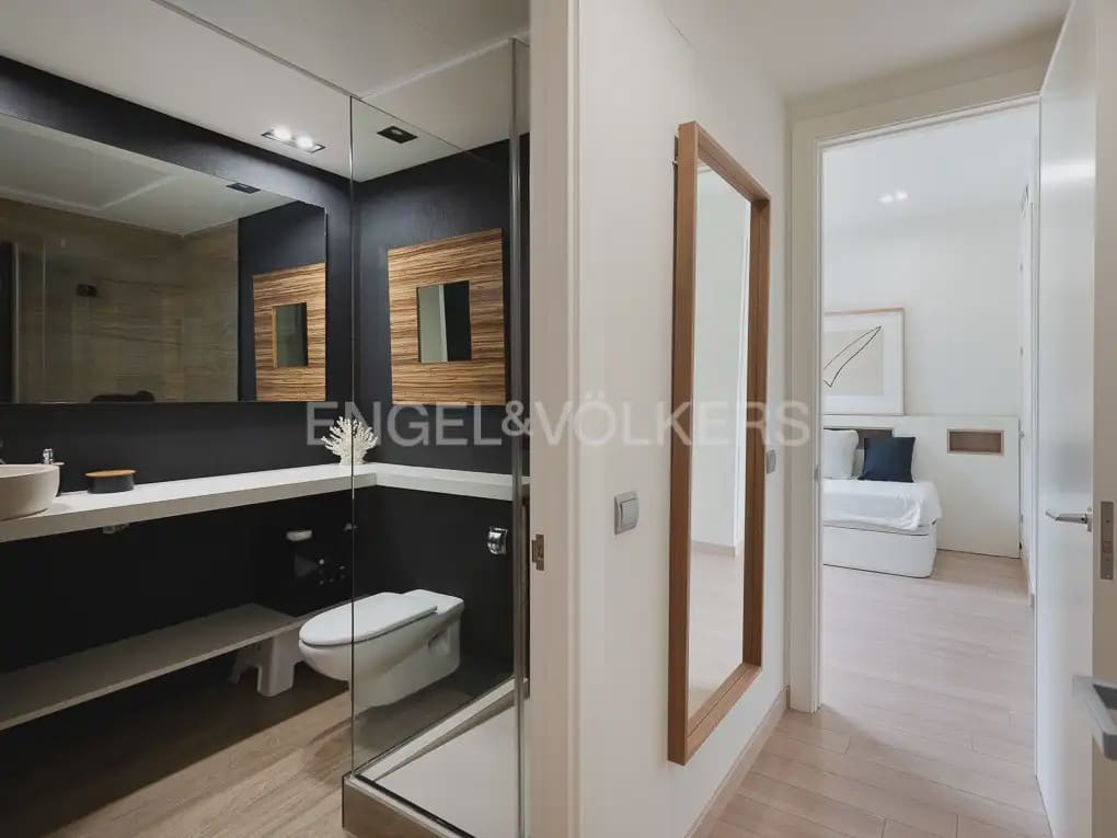 Chalet de 6 habitaciones en Bétera en alquiler con piscina - 8.000 € (Ref: 9996083)
